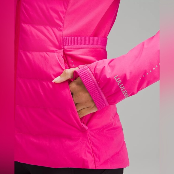 NWT Lululemon Down for It All Jacket In Sonic Pink - Picture 5 of 13